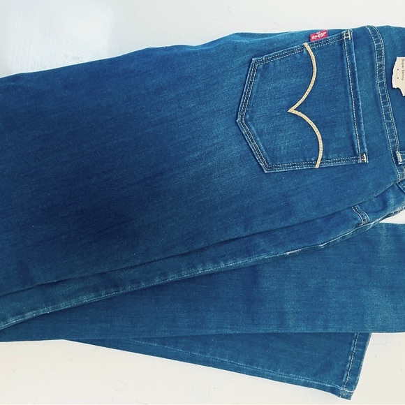 Levi's Blue Skinny Jeans Classic Style - Picture 4 of 5